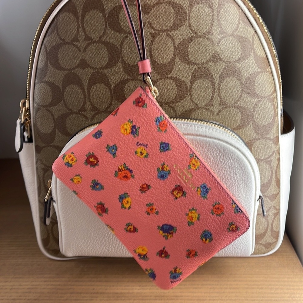 Coach Corner Zip Wristlet With Mini Vintage Rose Print Pink Lemonade Multi - Picture 8 of 16